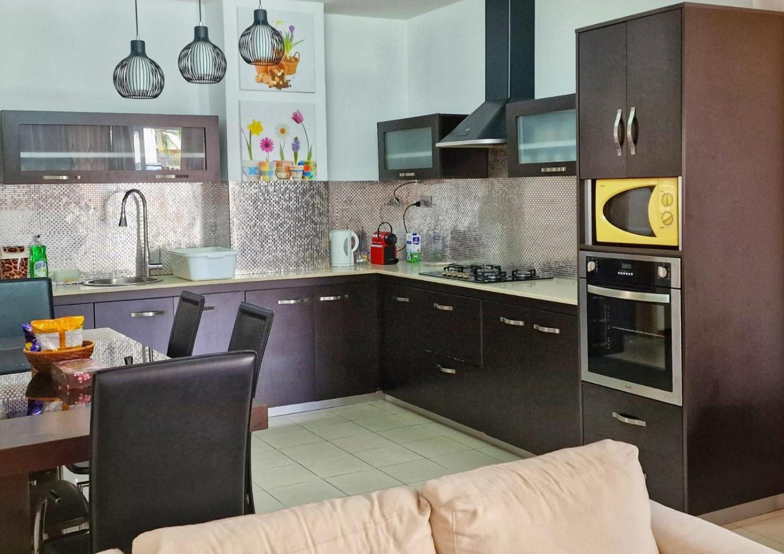Modern Air-conditioned 3 Bedroom On Ground Floor, Fully Equiped With Swimming Pool - En Flac, West Coast - Tranquil Lagoons Flic-en-Flacq