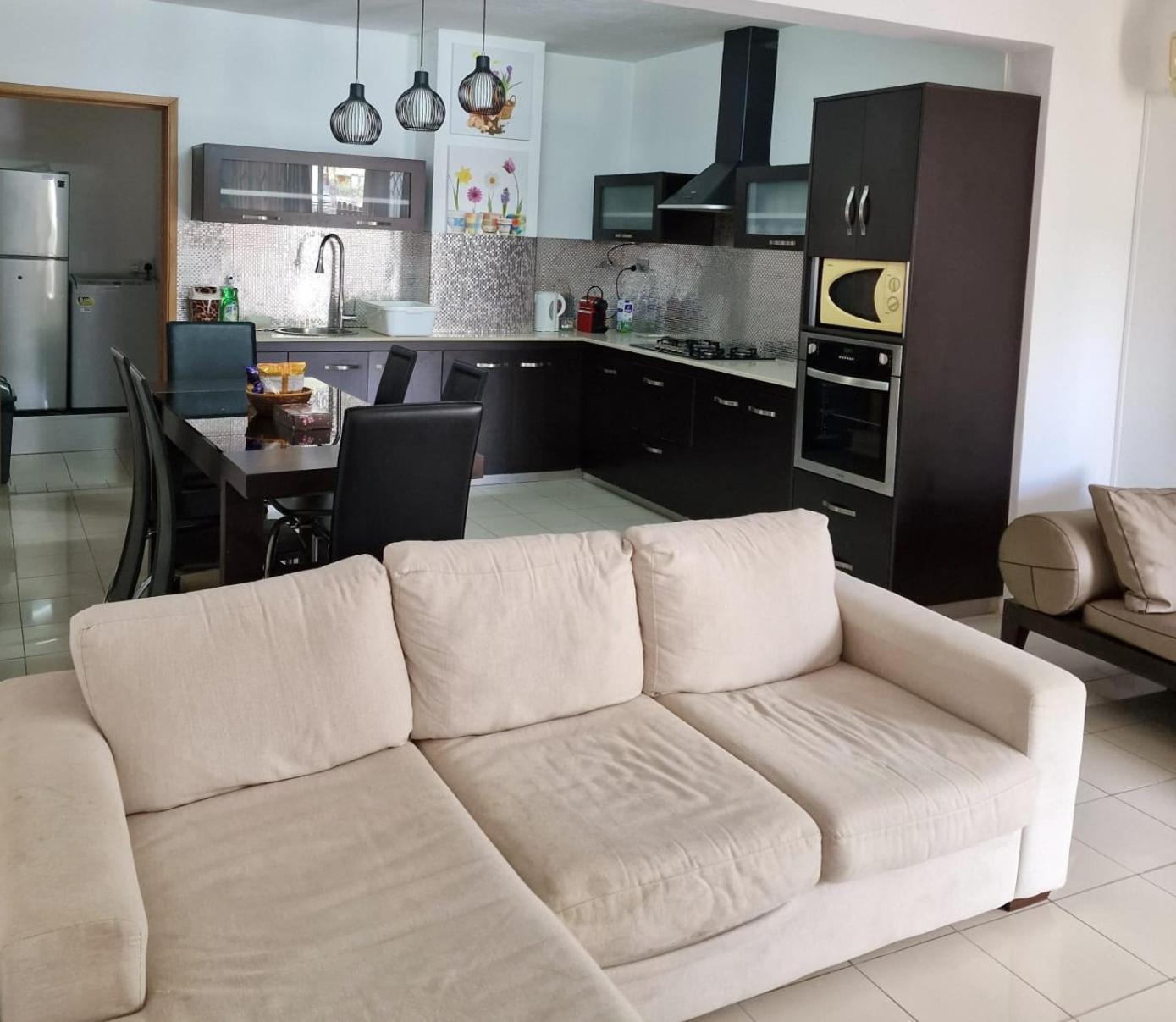Modern Air-conditioned 3 Bedroom On Ground Floor, Fully Equiped With Swimming Pool - En Flac, West Coast - Tranquil Lagoons Appartement *